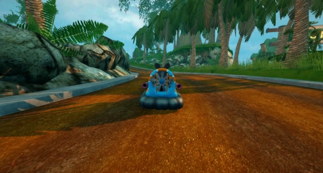 800px-Supertuxkart-0.9-screenshot-6-650x349